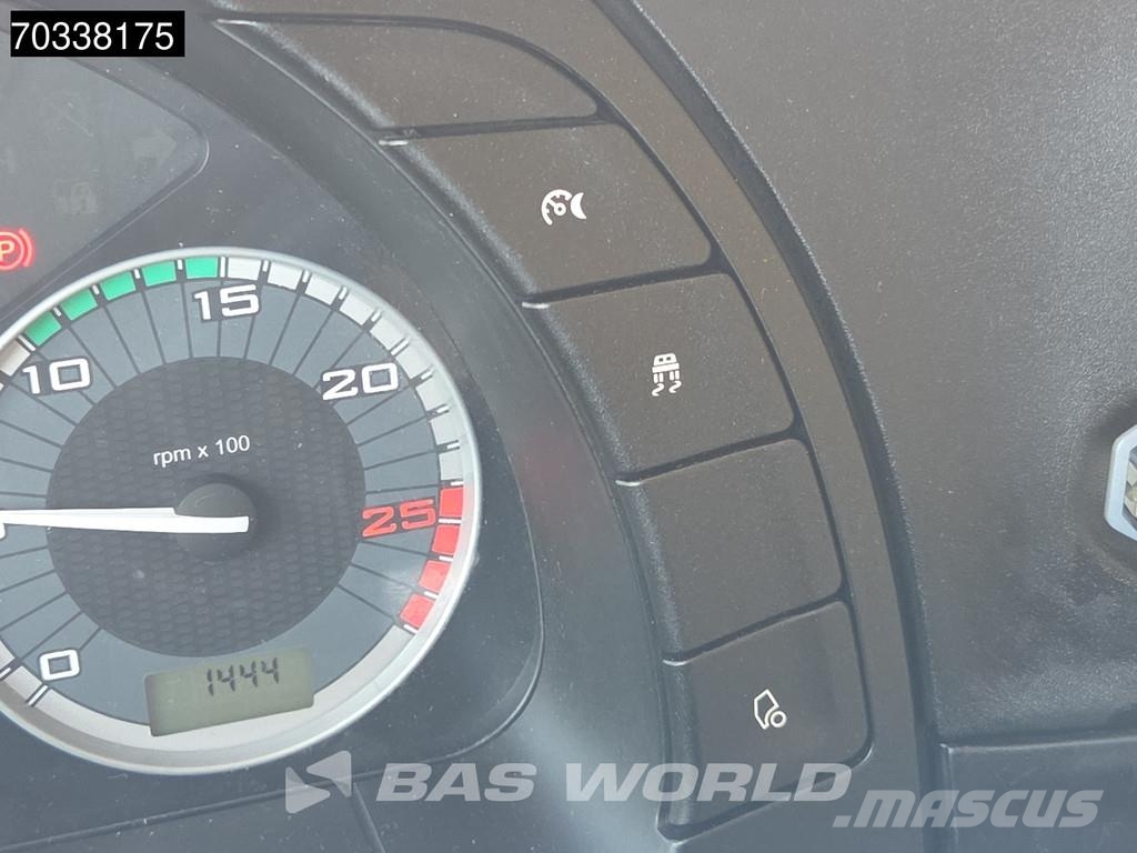 Iveco S-Way 490 4X2 Retarder 2x Tanks Standklima ACC Sadulveokid