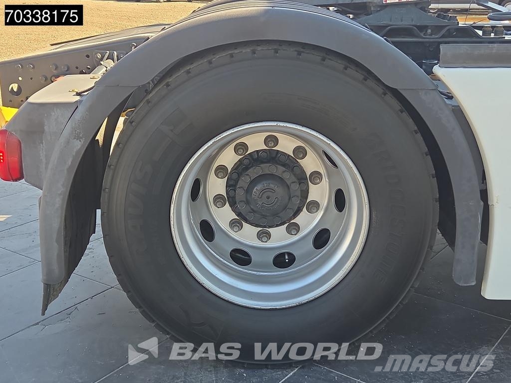 Iveco S-Way 490 4X2 Retarder 2x Tanks Standklima ACC Sadulveokid