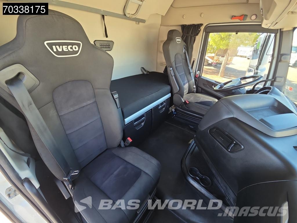 Iveco S-Way 490 4X2 Retarder 2x Tanks Standklima ACC Sadulveokid