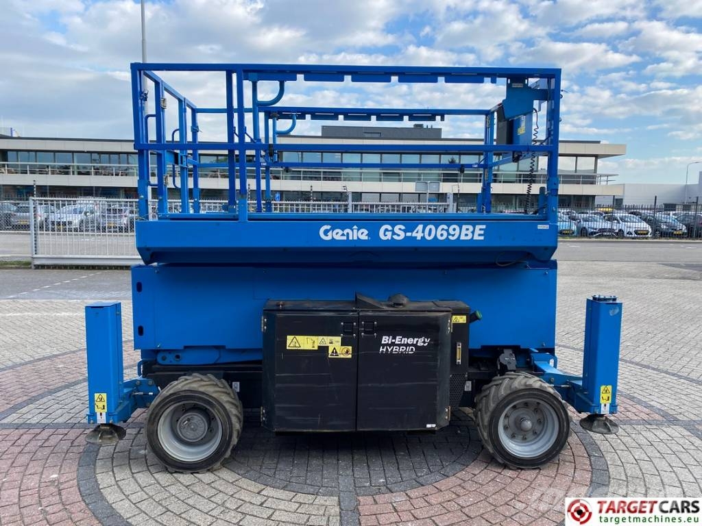 Genie GS-4069BE HyBrid Scissor Work Lift 1412cm Schaarhoogwerkers
