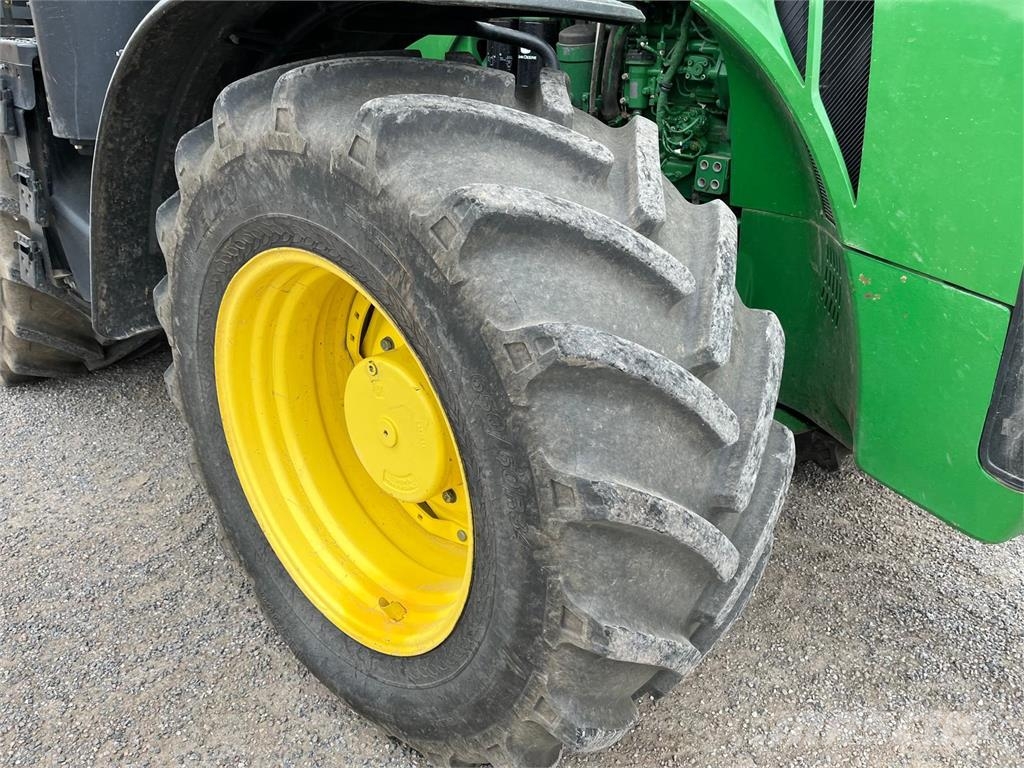 John Deere 8320R Traktorid