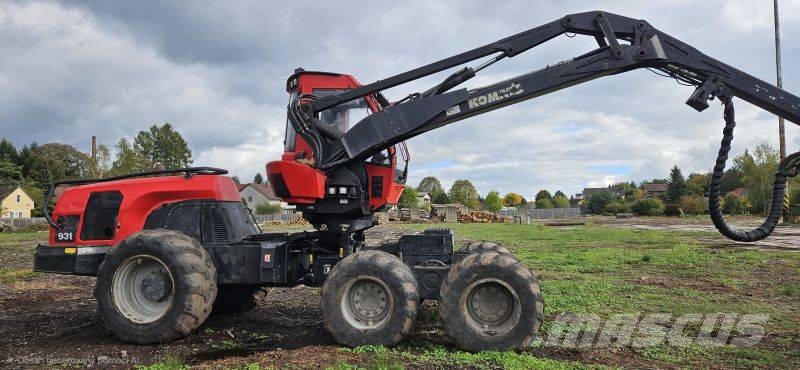Komatsu 931 Abatteuse