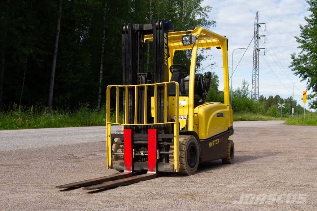 Hyster J 3.0 XN Carretillas de horquilla eléctrica