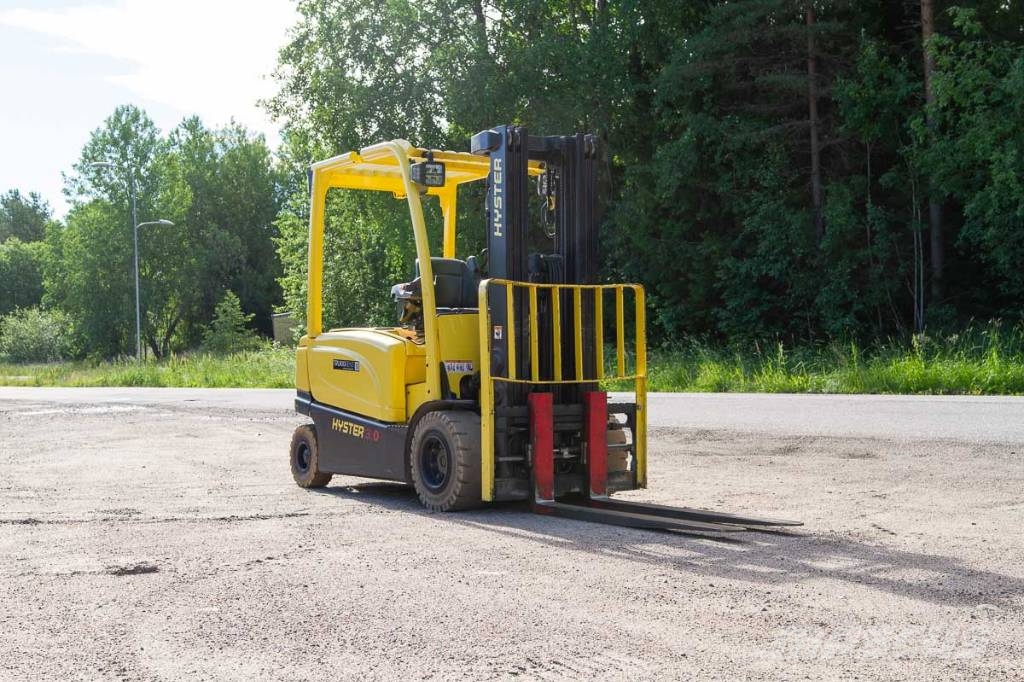 Hyster J 3.0 XN Carretillas de horquilla eléctrica