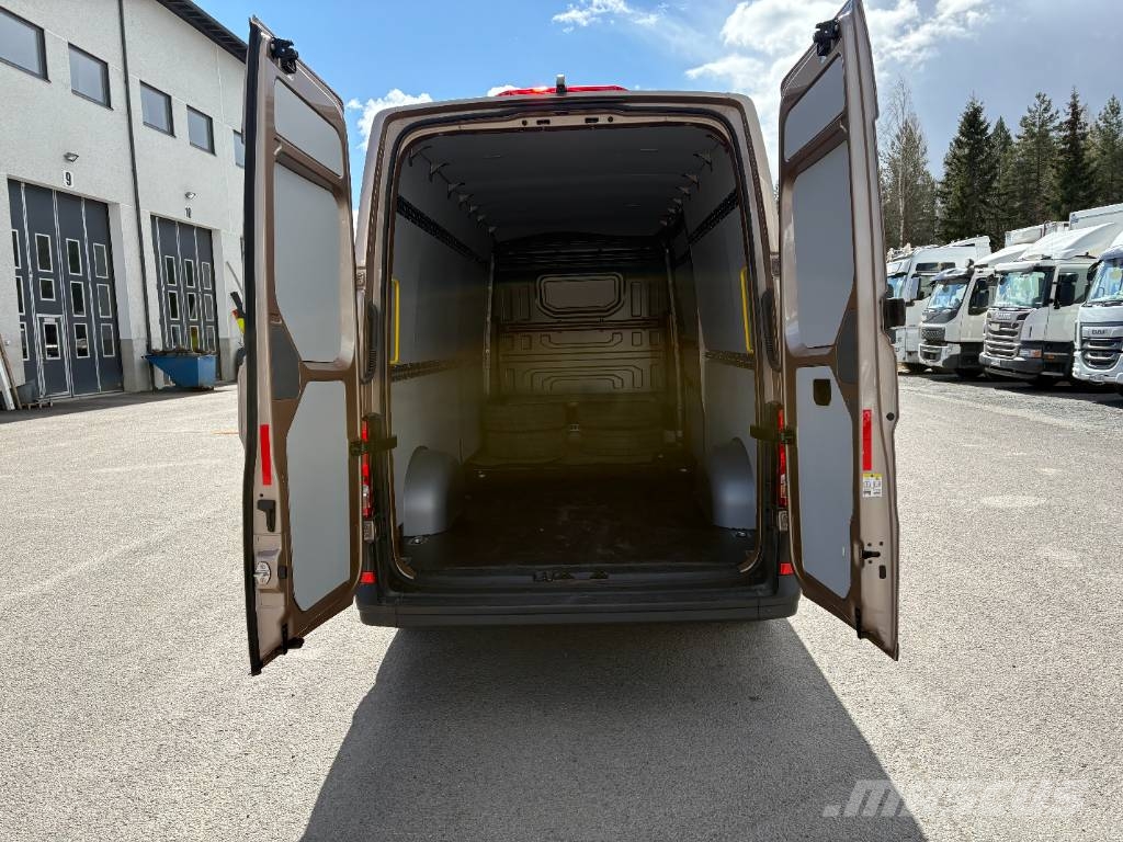 MAN TGE 3.140 fwd aut. 4490 Κλούβες με συρόμενες πόρτες