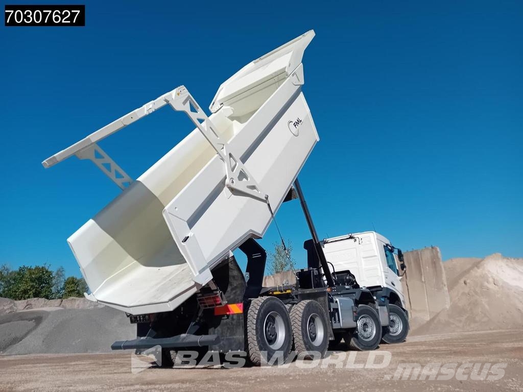 Volvo FMX 500 FMX 8X4 22m3 Mining tipper 52tons GVW Stee Bañeras basculantes usadas
