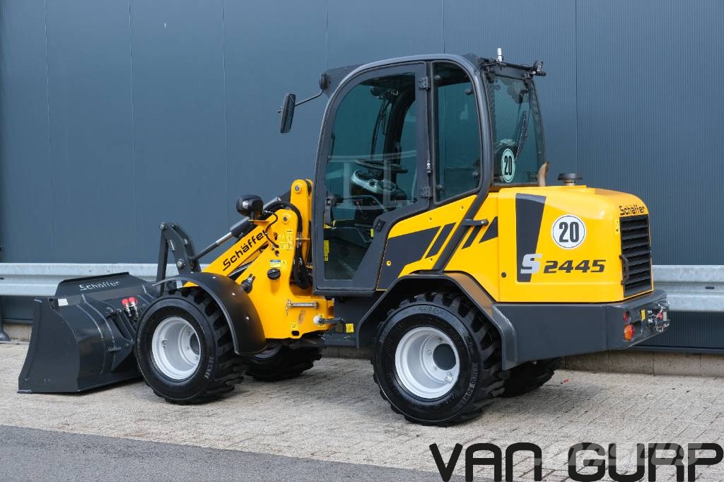 Schäffer 2445 S | 2024 | 402h | Mini iekrāvēji