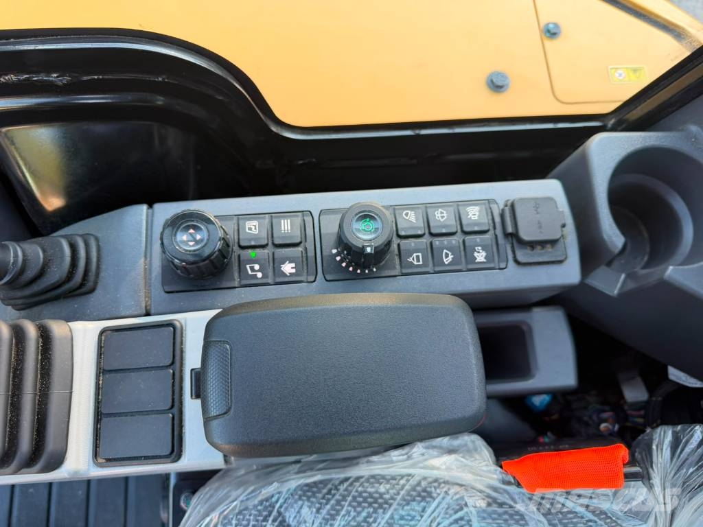 CAT 302.7 CR - pressure cabin! Mini ekskavatoriai < 7 t