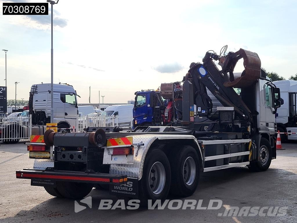 Mercedes-Benz Actros 2532 6X2 NL-Truck HMF 1643 Z2 Crane Kran 21 吊鉤式起重車
