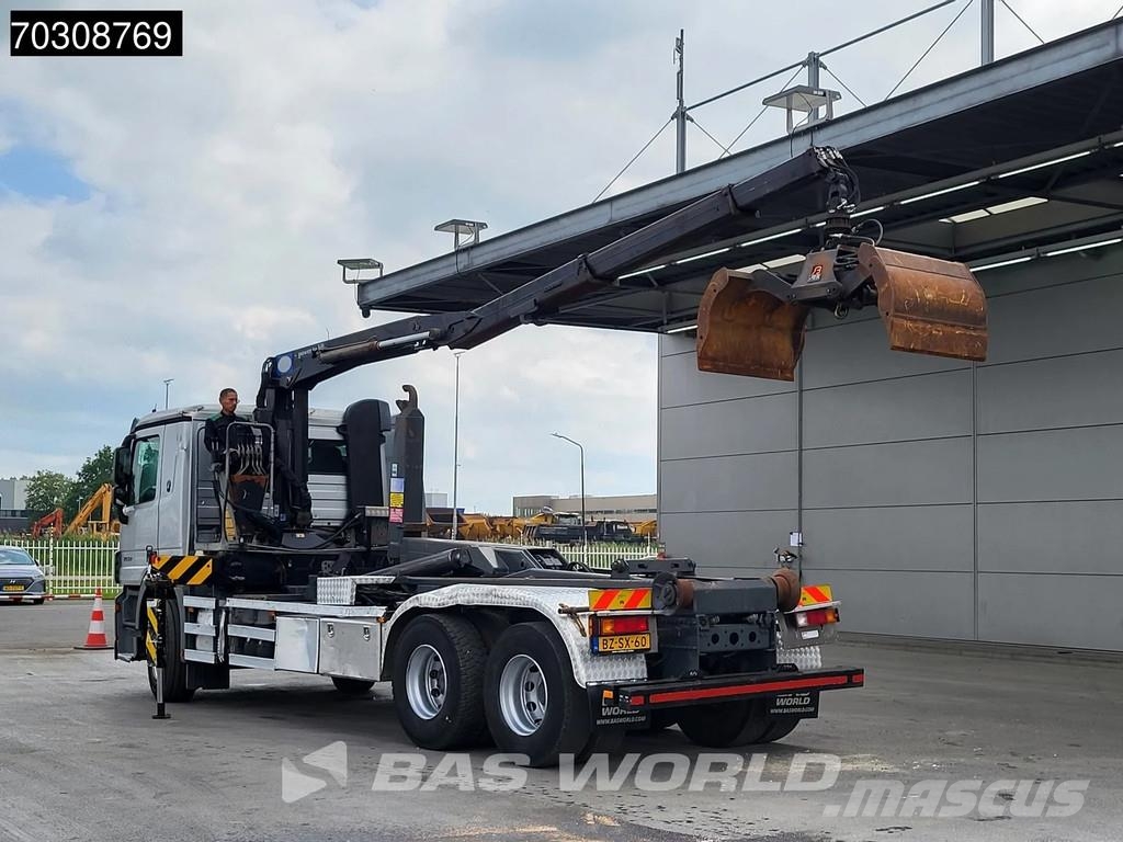 Mercedes-Benz Actros 2532 6X2 NL-Truck HMF 1643 Z2 Crane Kran 21 吊鉤式起重車