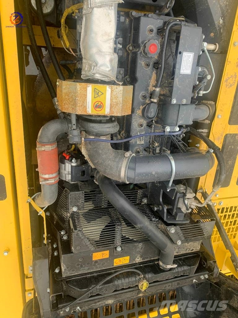 Komatsu PC 360 LC-7/36ton/Heavy machinery/Well condition حفارات زحافة