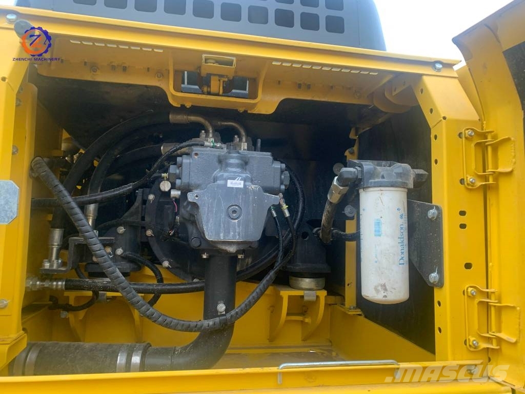 Komatsu PC 360 LC-7/36ton/Heavy machinery/Well condition حفارات زحافة
