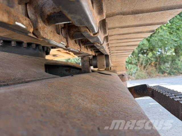 CAT 313 F LGC Crawler excavators