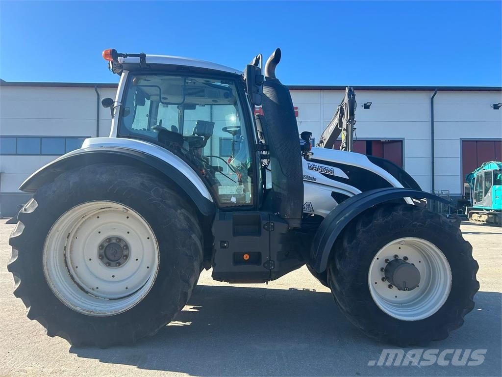 Valtra T234D Tractores