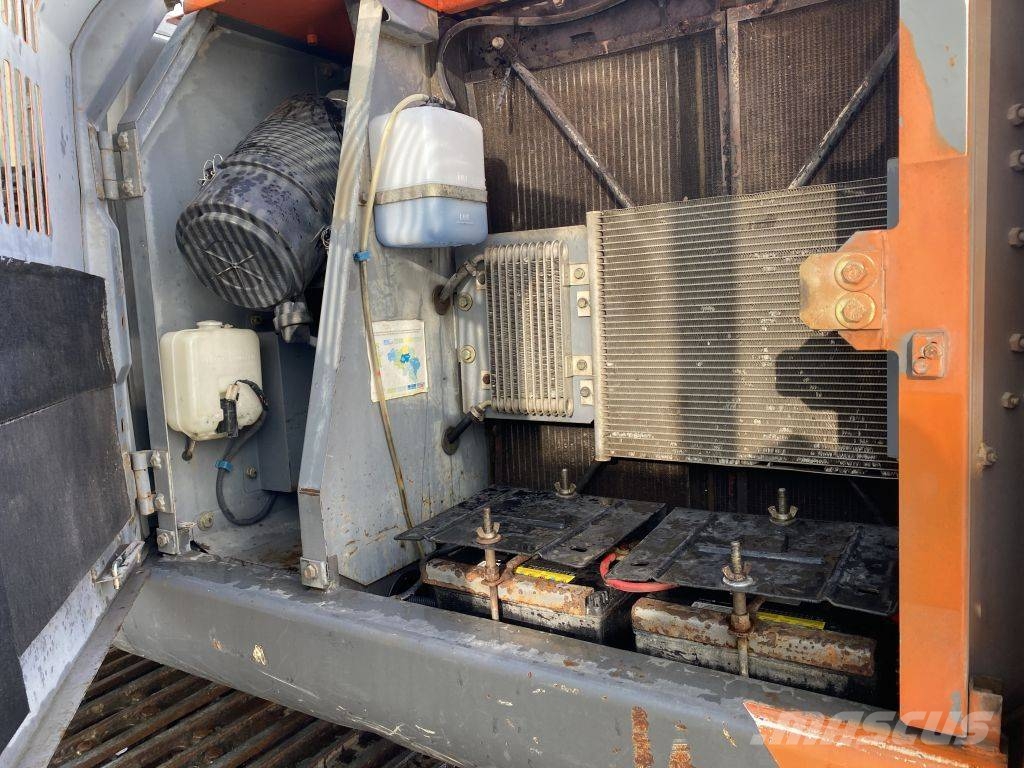 Hitachi ZX 180 LC-3 Bageri guseničari
