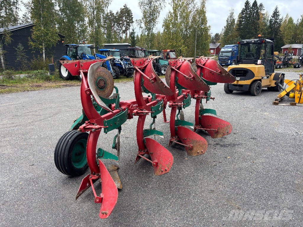 Kverneland ES85 Apverčiamieji plūgai