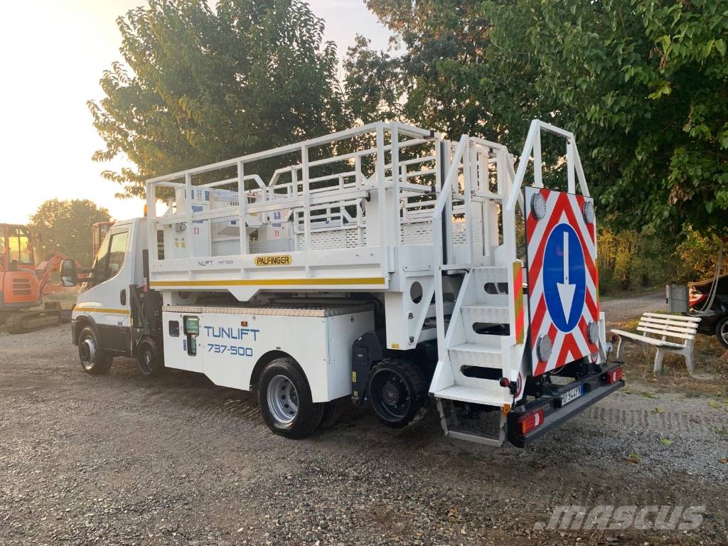Palfinger TUN LIFT 737-500 シザースリフト