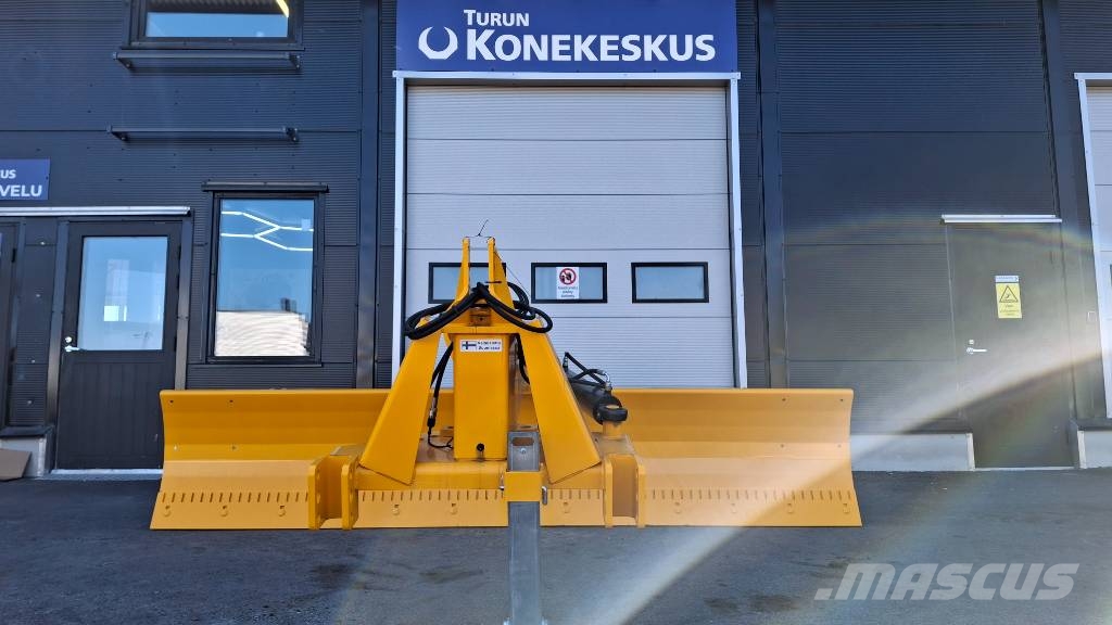 Wieska Serco W380R2 uusi Heti toimitukseen Kempeleestä Arrastradoras para campos