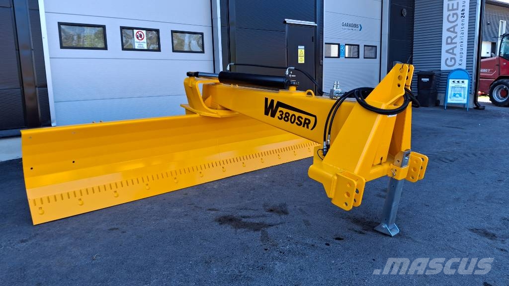 Wieska Serco W380R2 uusi Heti toimitukseen Kempeleestä Arrastradoras para campos