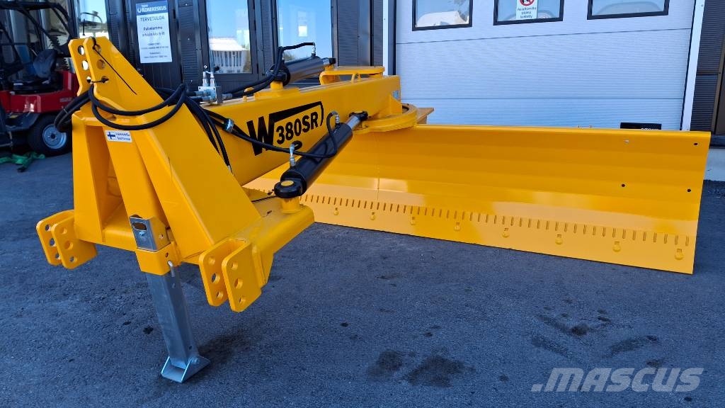 Wieska Serco W380R2 uusi Heti toimitukseen Kempeleestä Arrastradoras para campos