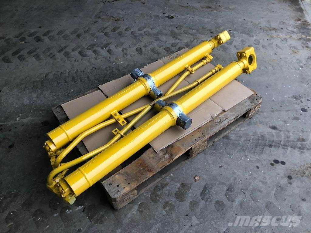 Komatsu D65-15 EX/PX Blade Lift Cylinder OEM 707-02-X0220 Hydraulique