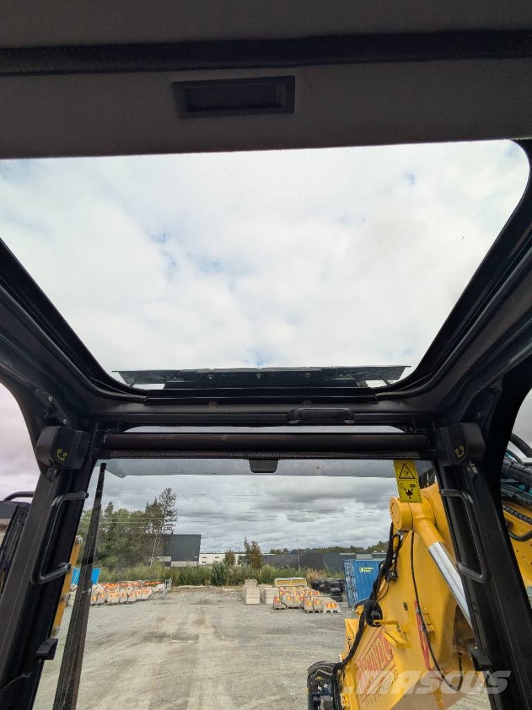 Komatsu PW 168-11E1 Ratasekskavaatorid
