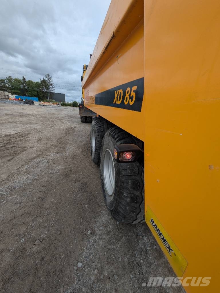 Komatsu PW 168-11E1 Ratasekskavaatorid