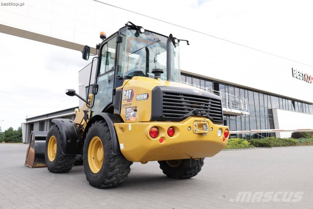CAT 908M لوادر بعجل