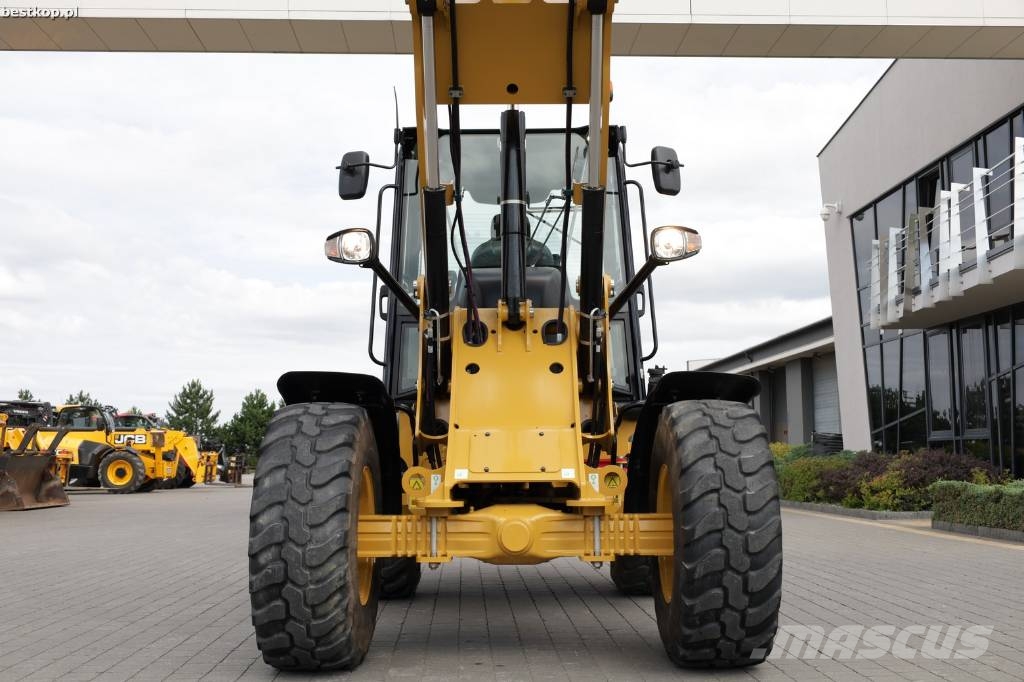 CAT 908M لوادر بعجل
