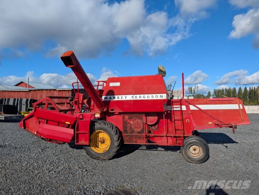 Massey Ferguson 206 Mähdrescher