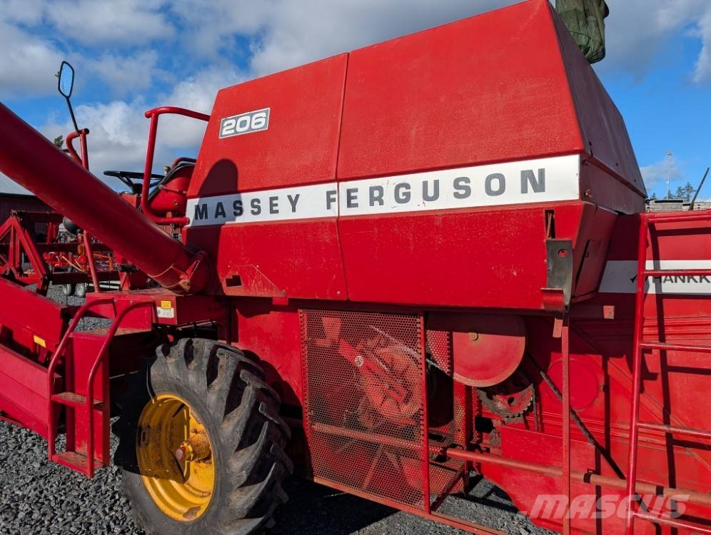 Massey Ferguson 206 Mähdrescher