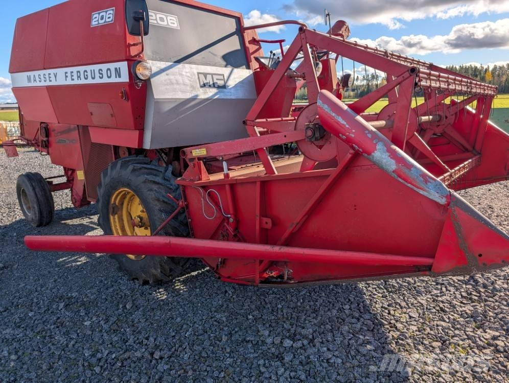Massey Ferguson 206 Mähdrescher