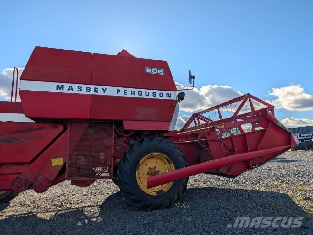 Massey Ferguson 206 Mähdrescher