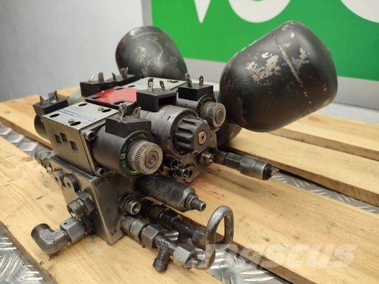JLG 660 (RPE3-063Y1101200E1) hydraulic block Υδραυλικά