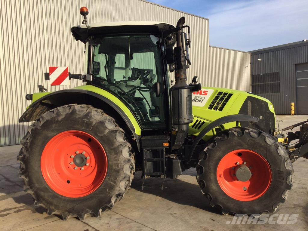 CLAAS ARION 550 曳引機