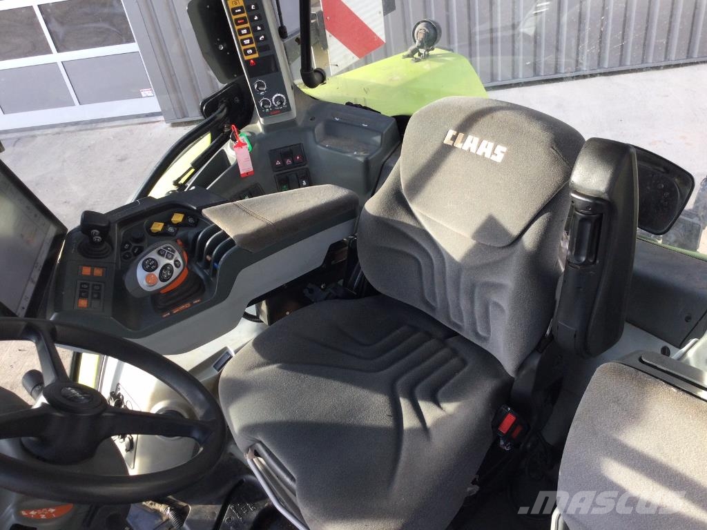 CLAAS ARION 550 트랙터