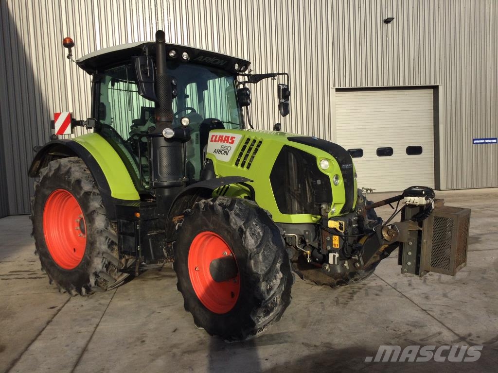 CLAAS ARION 550 트랙터
