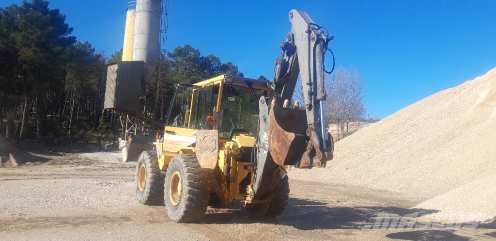Volvo BM EL70C 反铲装载机