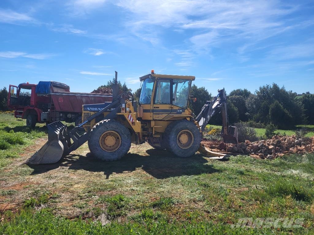 Volvo BM EL70C 反铲装载机