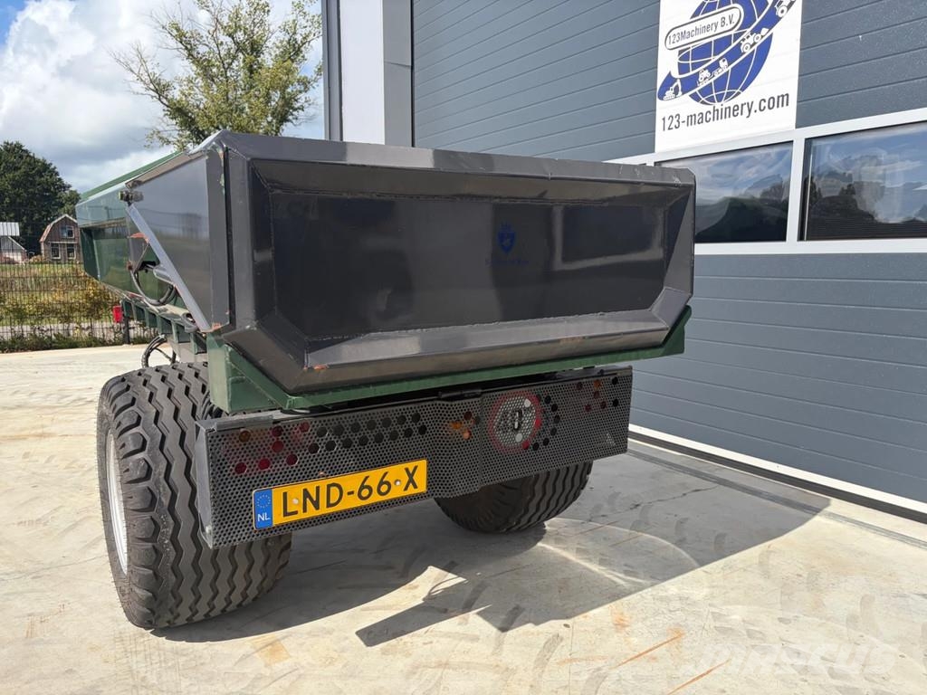  DKV 7ton grond kipper - geveerde dissel - Vetsmeri Vehículos compactos de volteo