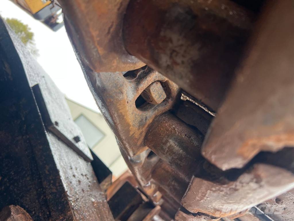 CAT 352 FL Lánctalpas kotrók