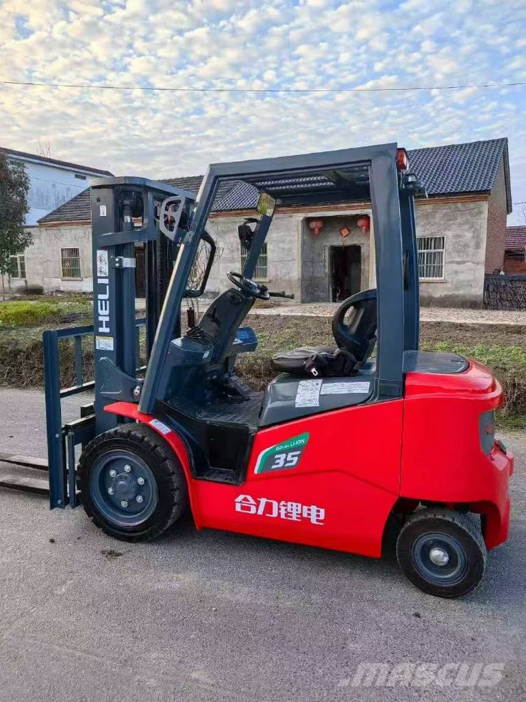 Heli CPD 35 Electric forklifts