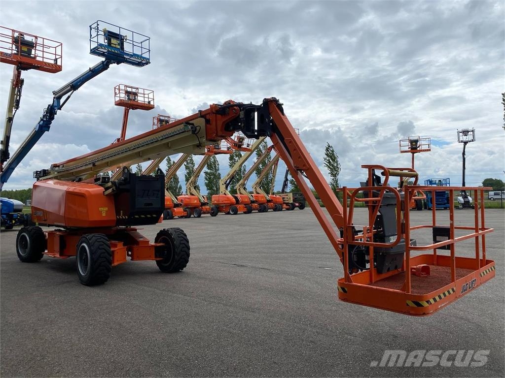 JLG 1500AJP Zglobne podizne platforme