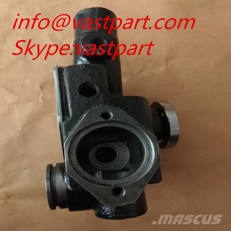 Cummins QSB3.3 water pump 4955733 5301479 4981207 5254965 Motorer