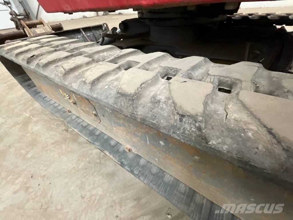 Takeuchi TB 217 R Mini ekskavatori < 7 t