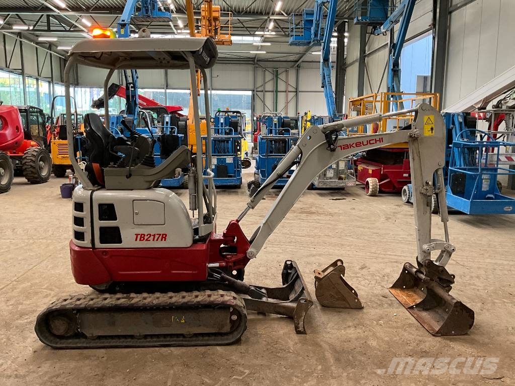 Takeuchi TB 217 R Mini ekskavatori < 7 t