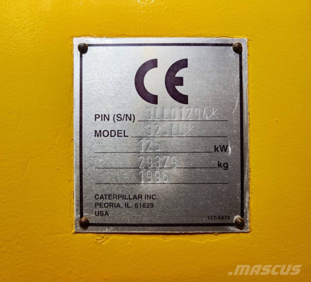 CAT 325 LN Vikšriniai ekskavatoriai