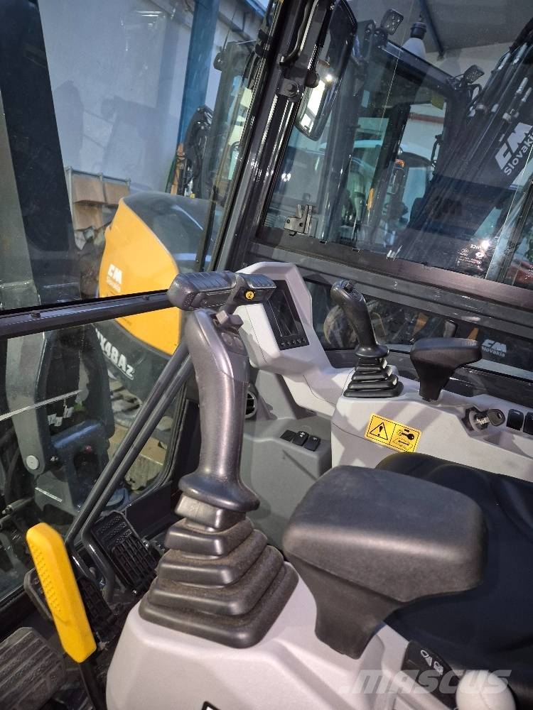 Hyundai HX 25 AZ Miniexcavadoras