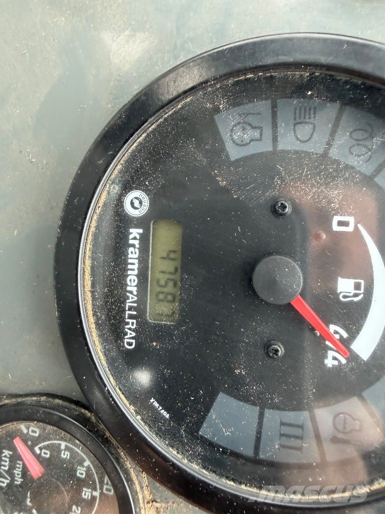 Kramer 480 T 伸縮臂操作車