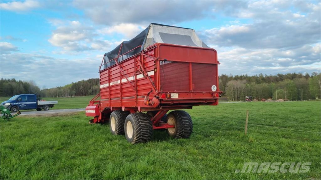JF HACKVAGN ES3500 Savācējpiekabes